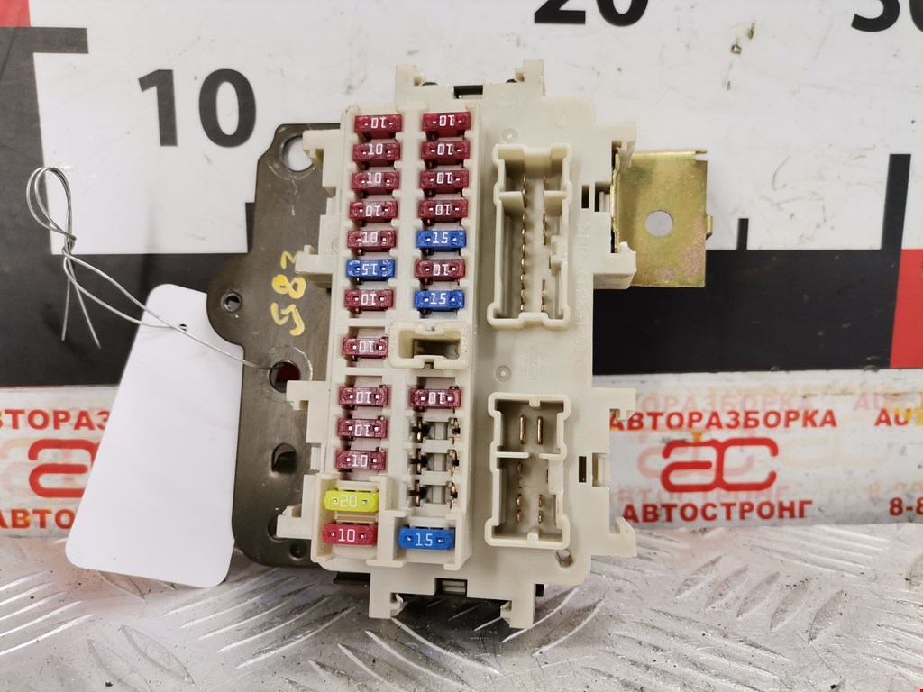 Датчик уровня в бачок омывателя NISSAN Pathfinder R51M 2004-2014