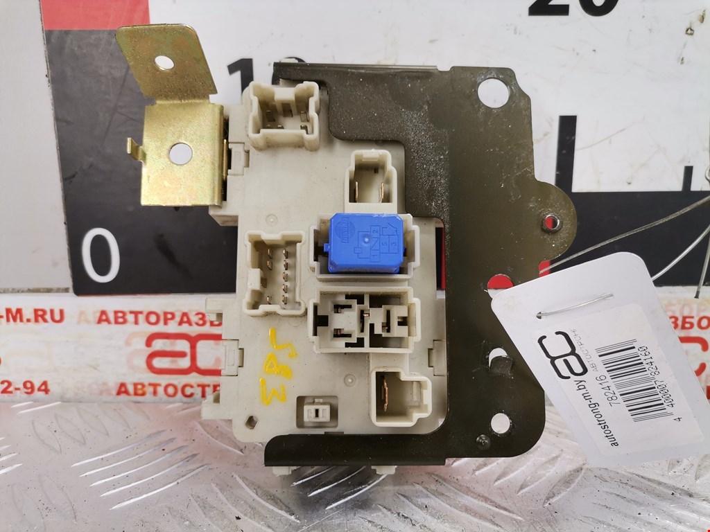 Датчик уровня в бачок омывателя NISSAN Pathfinder R51M 2004-2014