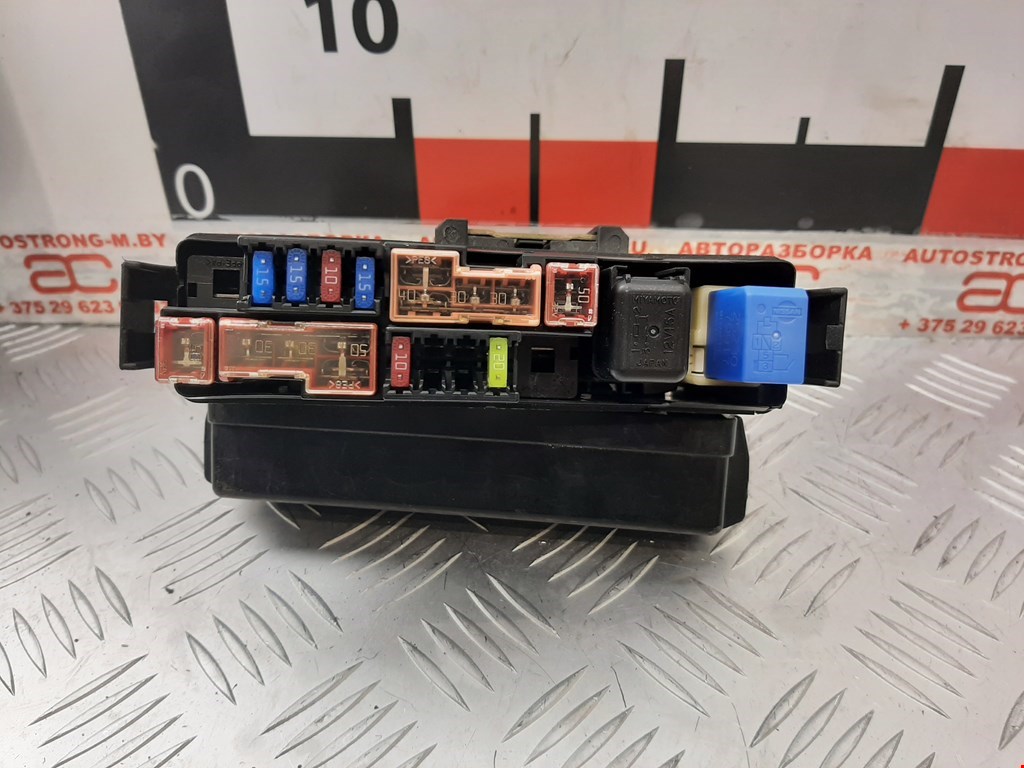 Датчик уровня в бачок омывателя INFINITI M 2005-2010