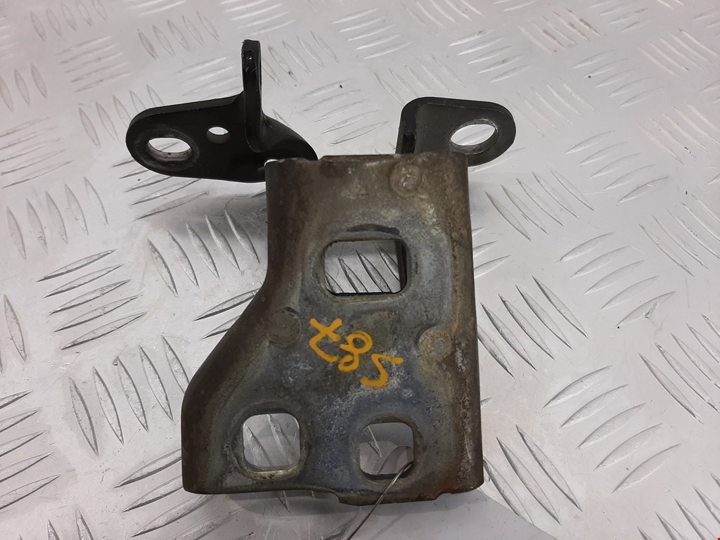 Петля двери передней правой Dodge Charger 1 (LX) (2005-2010)