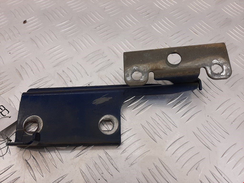 Петля капота левая/правая CHEVROLET TrailBlazer 2001-2008