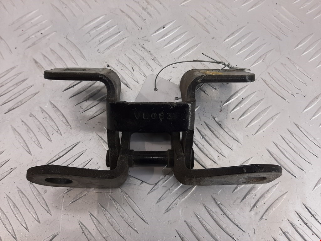 Петля двери задней левой Dodge Charger 1 (LX) (2005-2010)