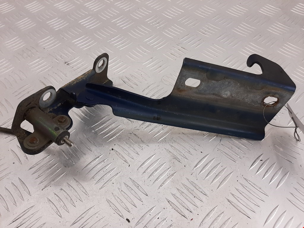 Петля капота левая/правая CHEVROLET TrailBlazer 2001-2008