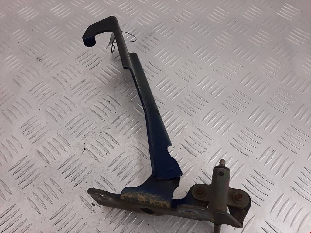 Петля капота левая/правая CHEVROLET TrailBlazer 2001-2008