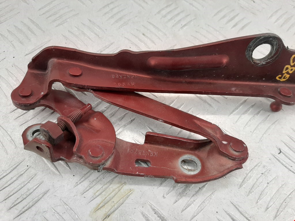 Петля капота левая/правая DODGE Magnum 2003-2008