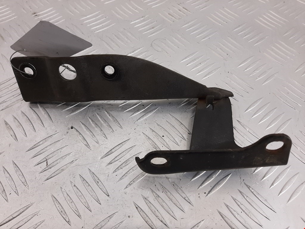 Петля капота левая/правая HONDA Pilot 2002-2008