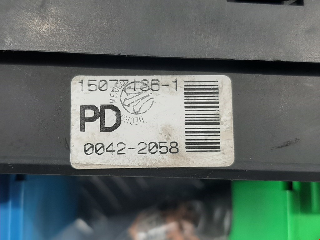 Датчик уровня в бачок омывателя CHEVROLET TrailBlazer 2001-2008