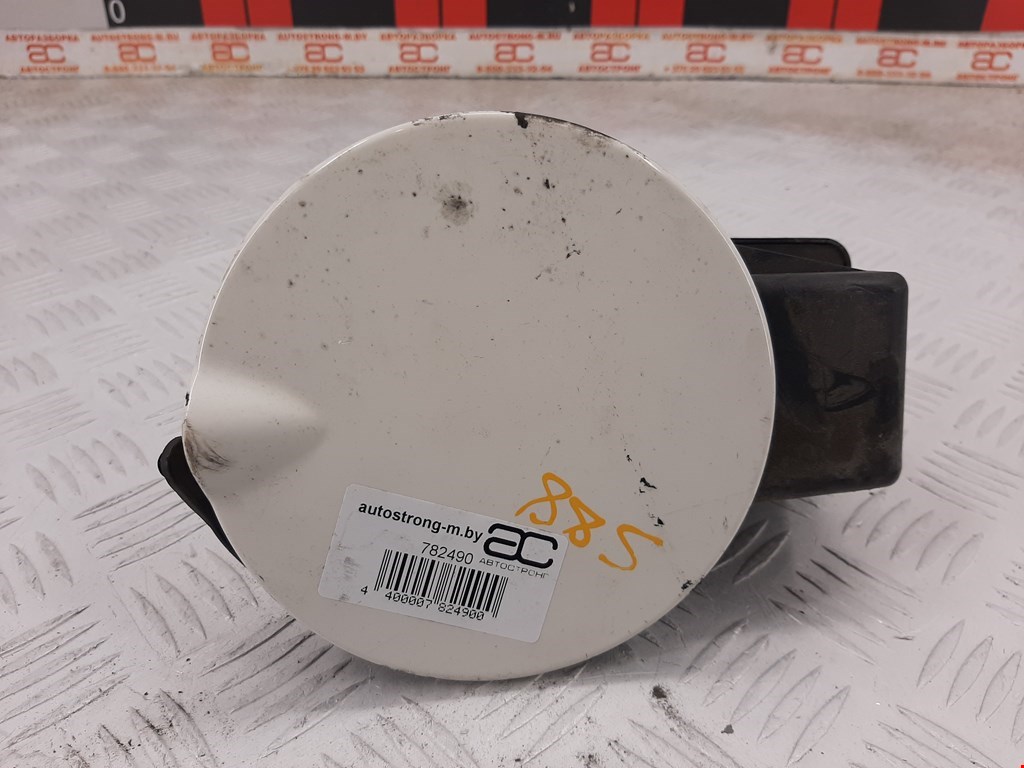 Лючок бензобака Chrysler Pacifica 1 (2004-2008)