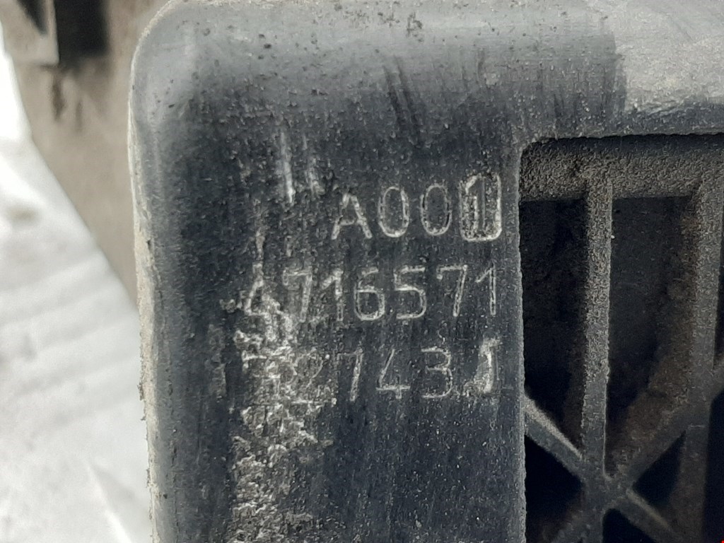 Лючок бензобака CHRYSLER Pacifica 2003-2008