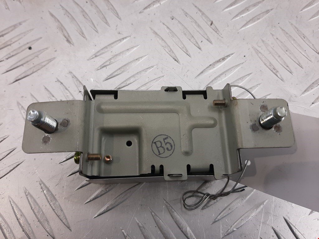 Реле топливного насоса INFINITI M 2005-2010