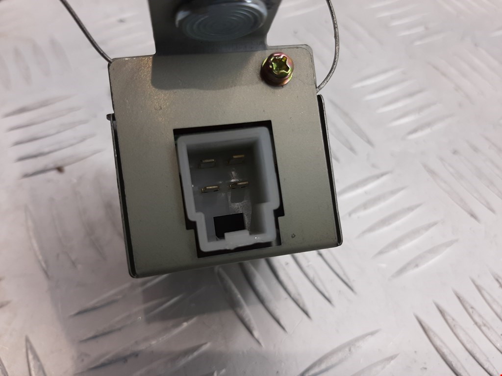 Реле топливного насоса INFINITI M 2005-2010