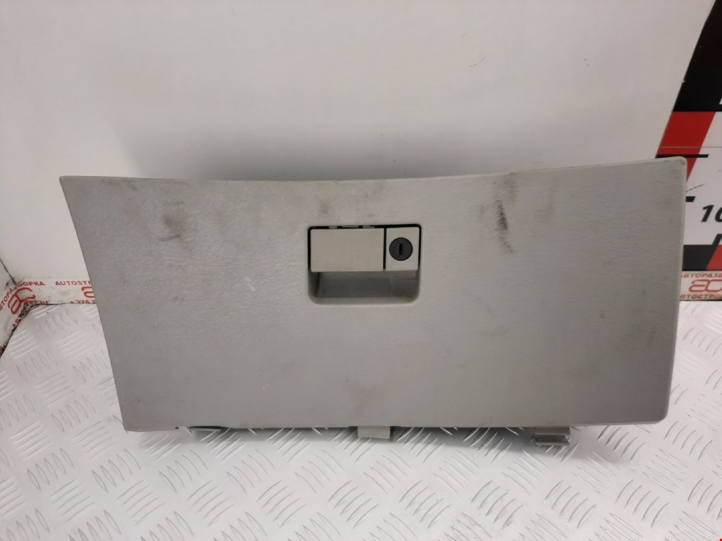 Бардачок CHRYSLER Pacifica 2003-2008