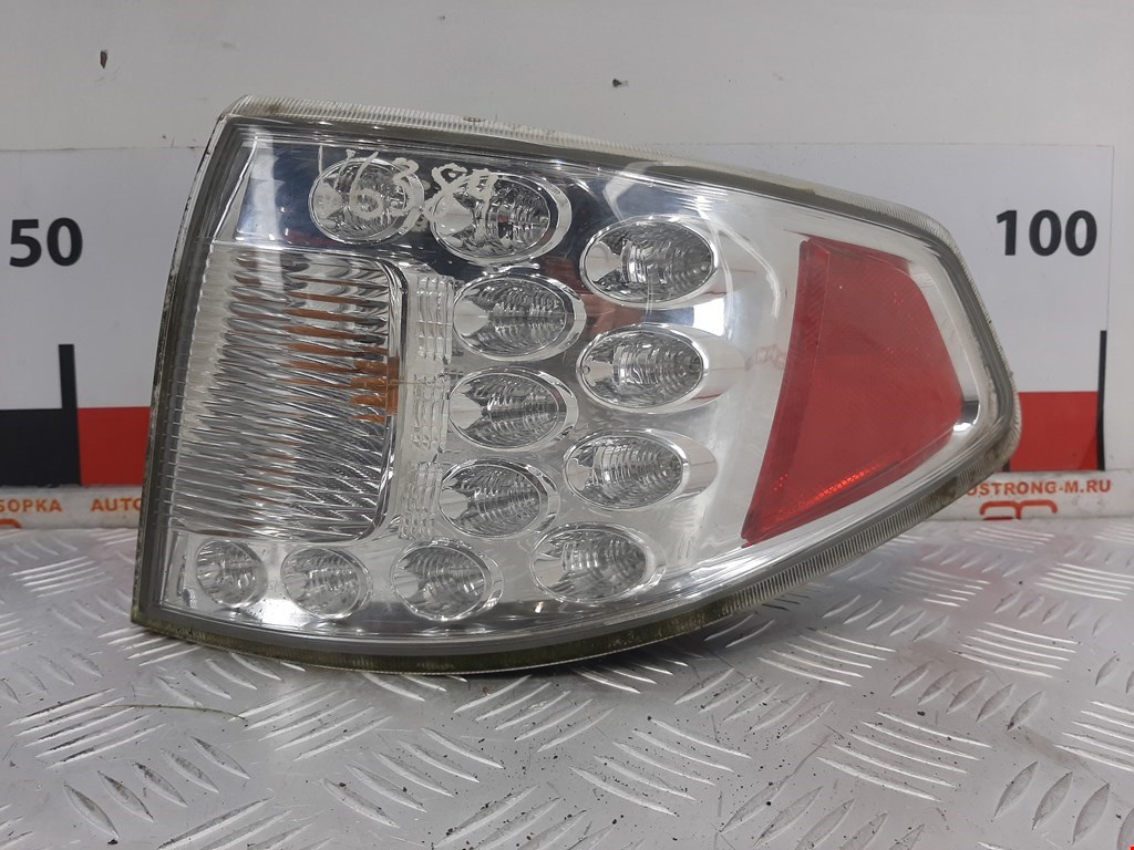 Фонарь задний правый SUBARU Impreza 2007-2011