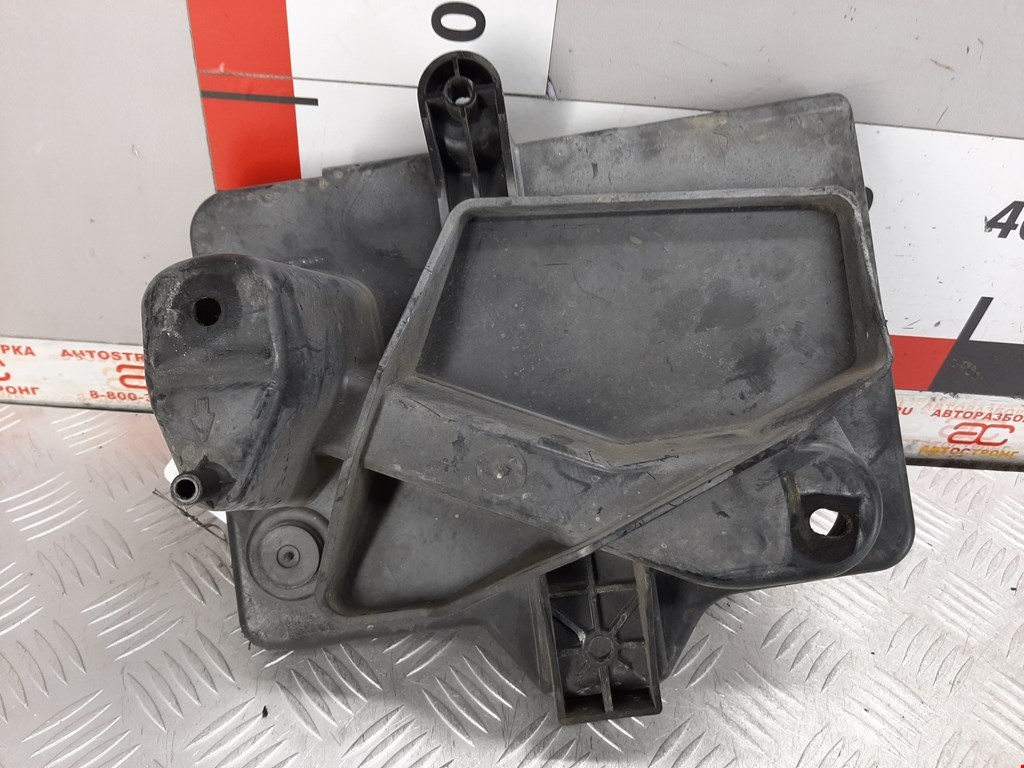 Крепление АКБ (корпус/подставка) CHRYSLER Pacifica 2003-2008