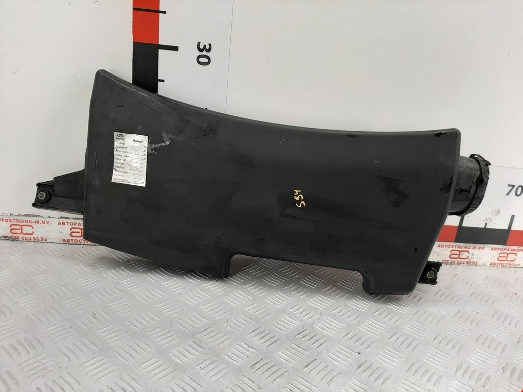 Воздухозаборник (наружный) INFINITI M 2005-2010