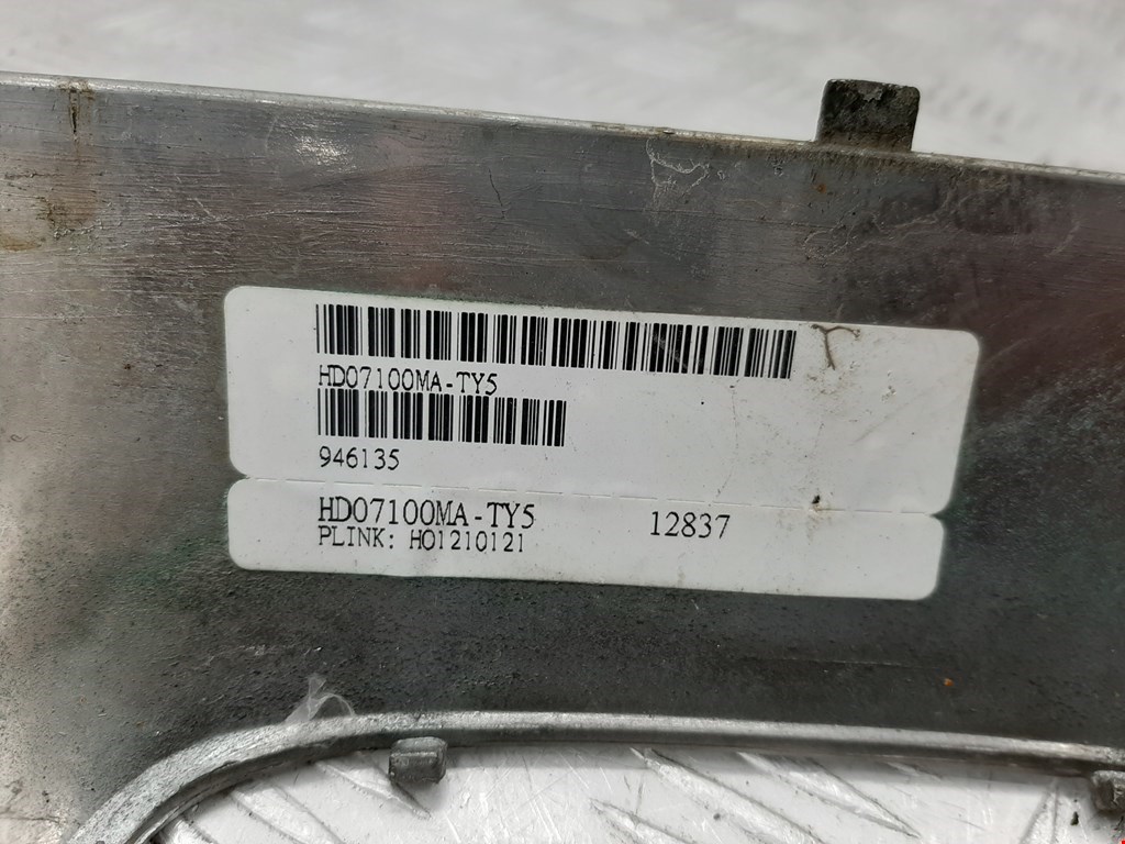 Решетка радиатора HONDA Pilot 2002-2008