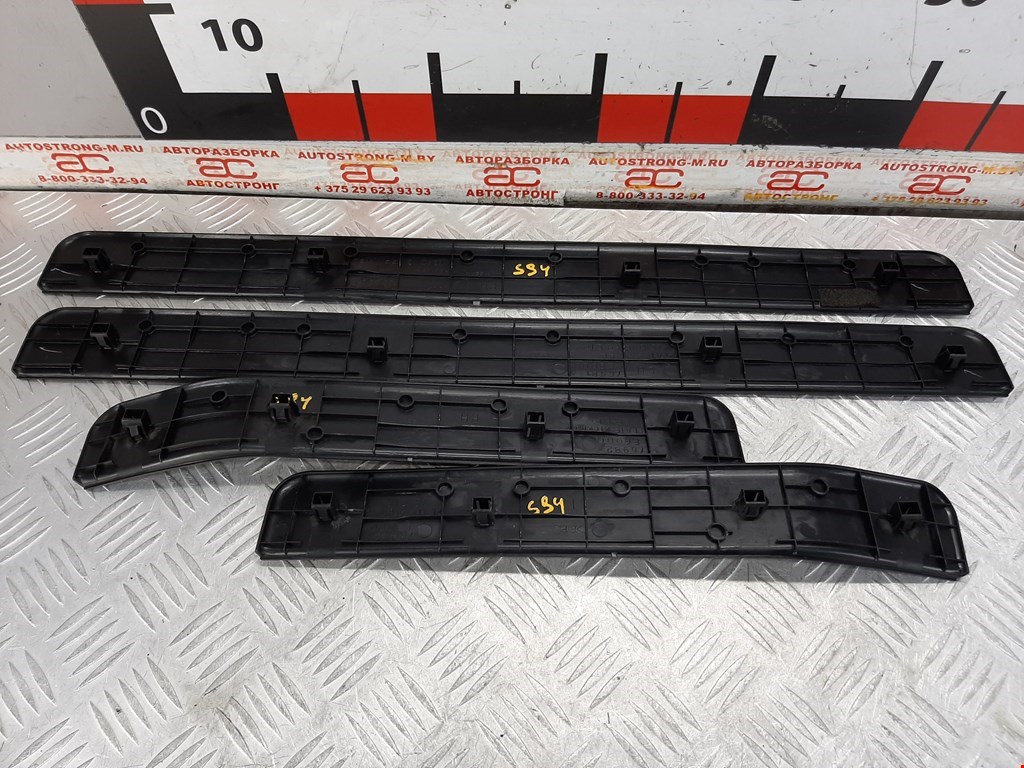 Накладка порога (внутренняя) INFINITI M 2005-2010