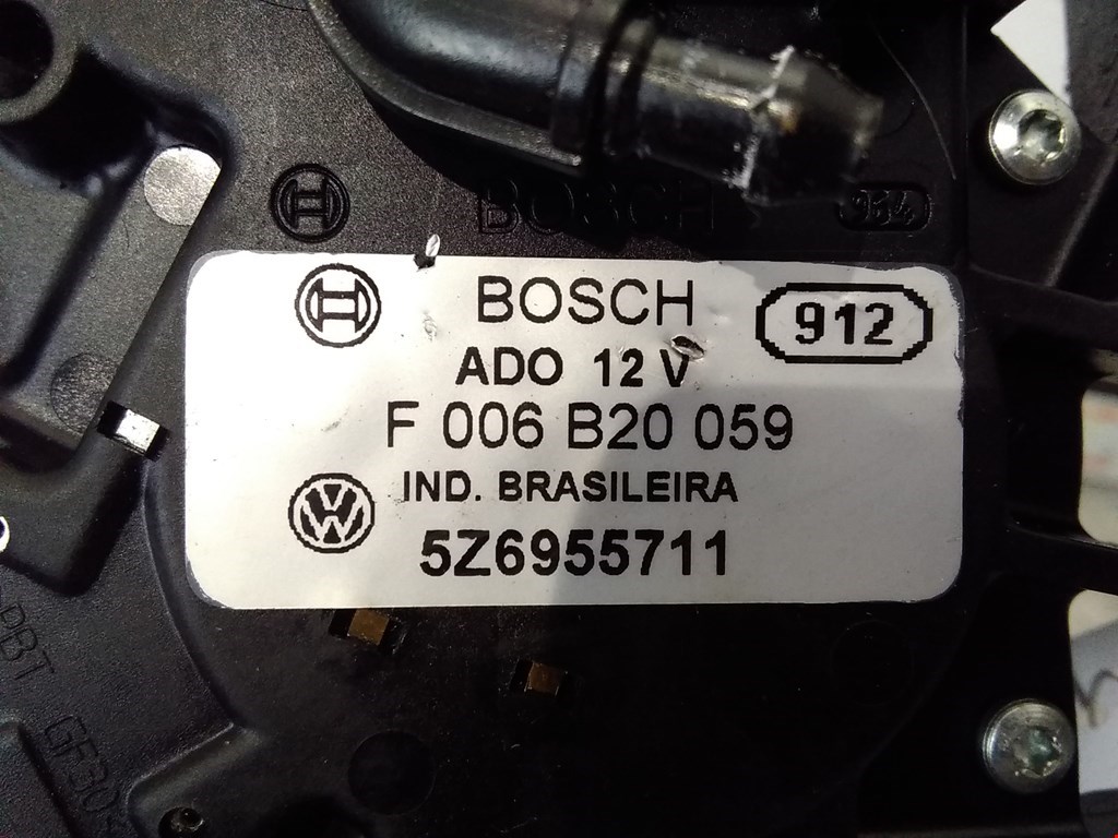 Моторчик стеклоочистителя задний VOLKSWAGEN Fox 2005-2011