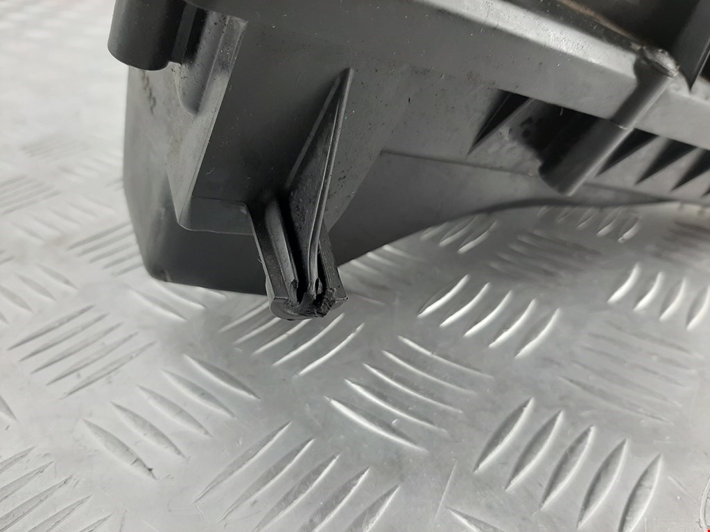 Корпус воздушного фильтра CHEVROLET Cruze 2009-2015