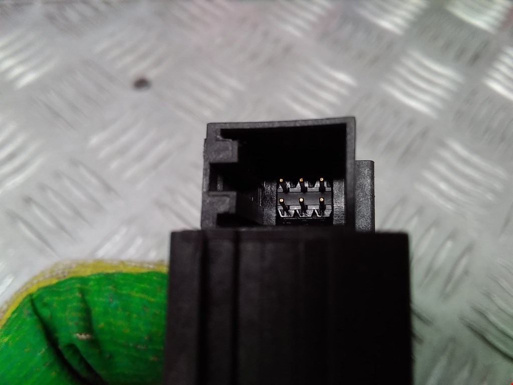 Кнопка аварийной сигнализации (аварийки) AUDI A5 2007-2016