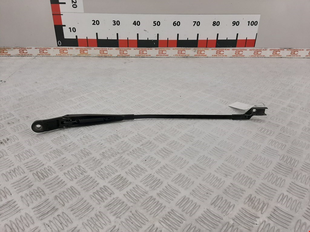 Поводок дворников передний левый/ правый PEUGEOT Partner 2008-2018