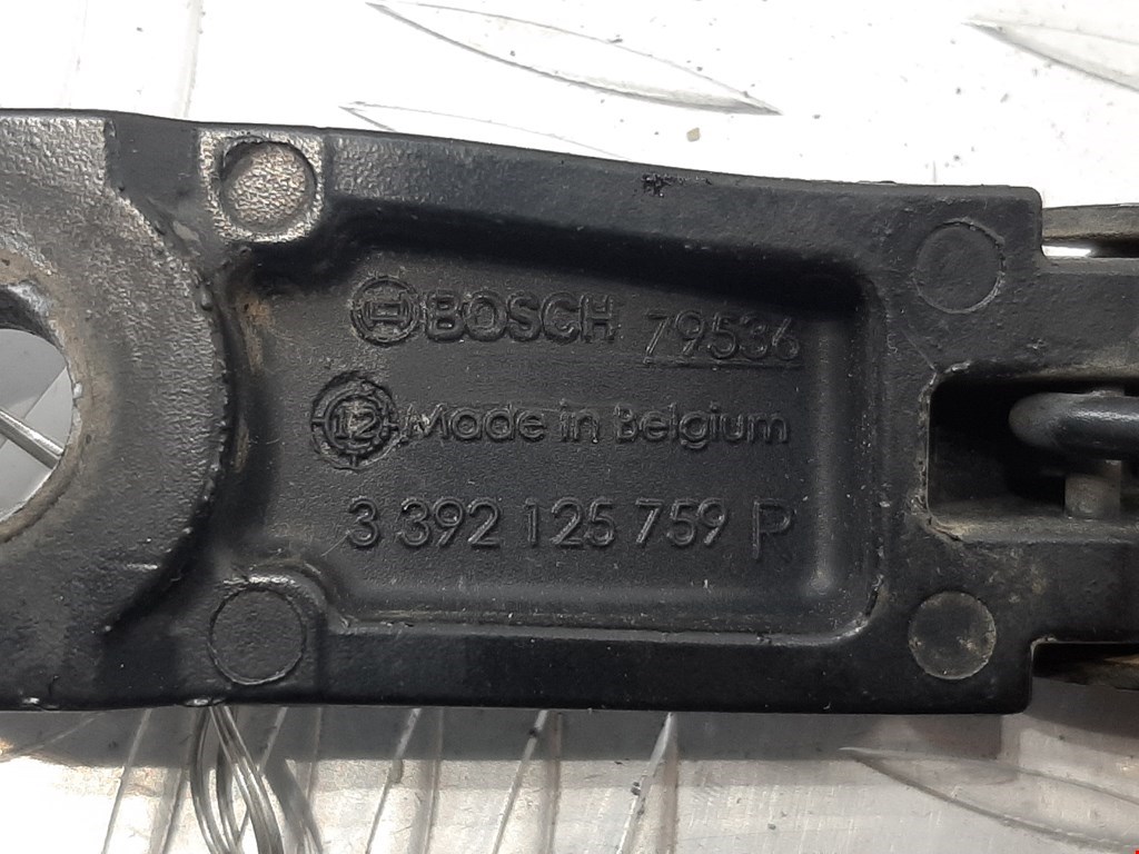 Поводок дворников передний левый/ правый PEUGEOT Partner 2008-2018