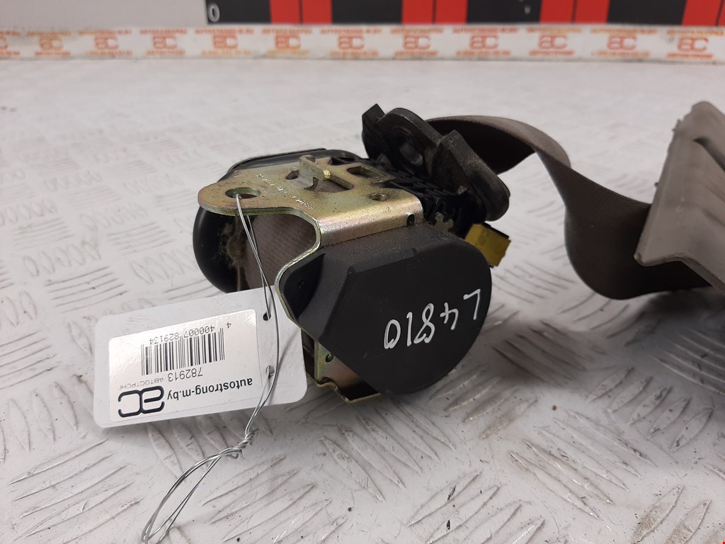 Ремень безопасности передний правый AUDI A8 D2 1994-2002