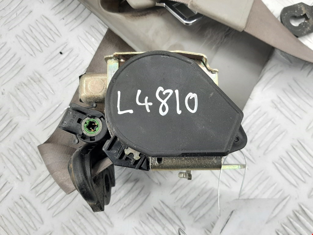 Ремень безопасности передний правый AUDI A8 D2 1994-2002