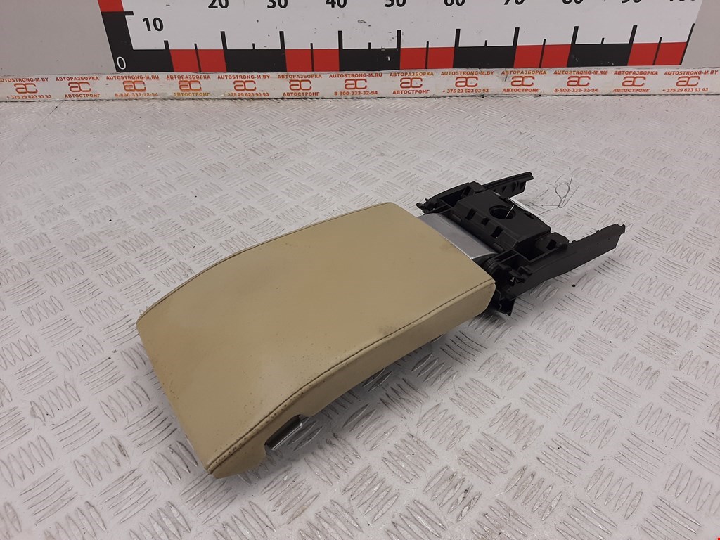 Подлокотник в салон VOLVO S80 II 2006-2016