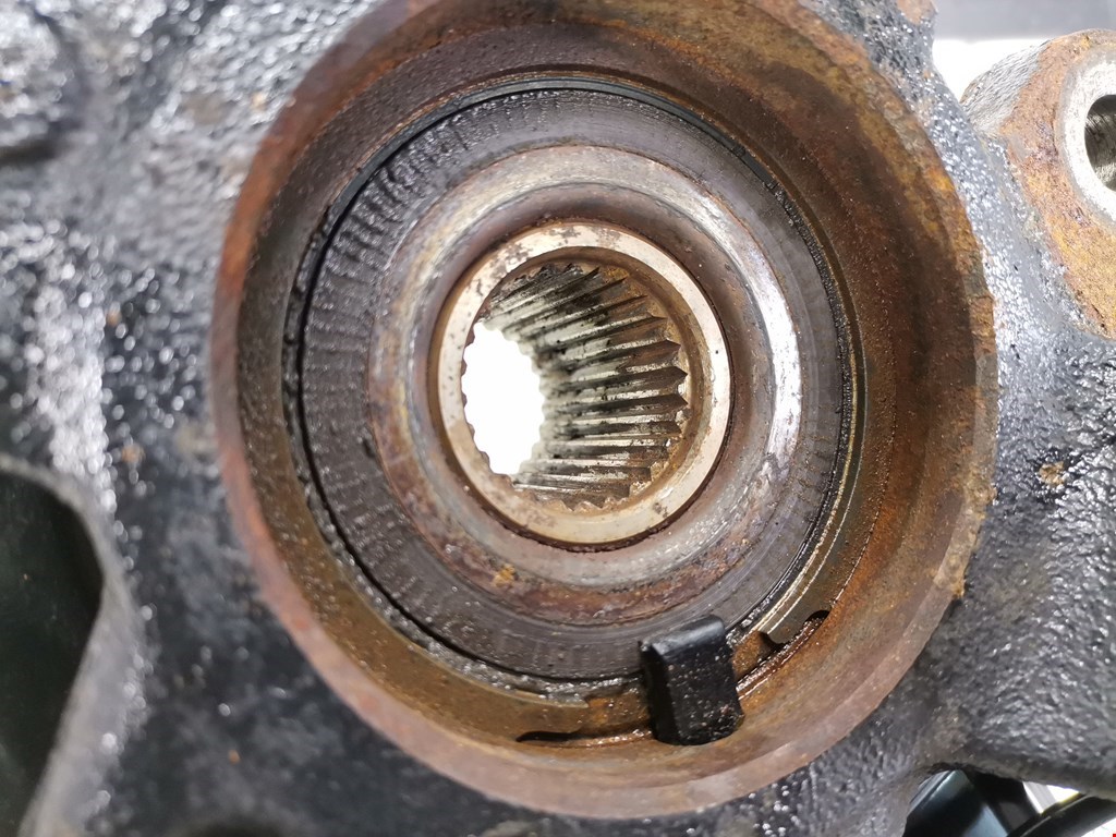 Ступица передняя правая FIAT 500L 2012-н.в.