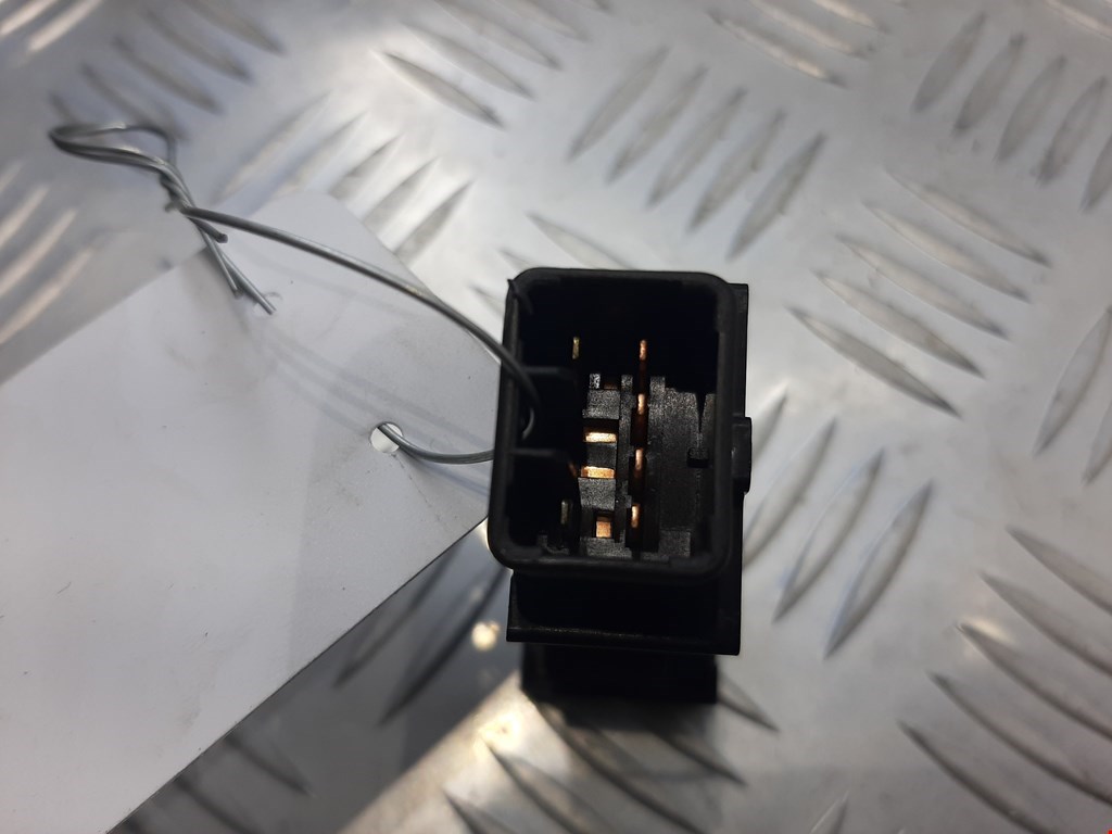 Кнопка антипробуксовочной системы HYUNDAI Santa Fe CM 2005-2012