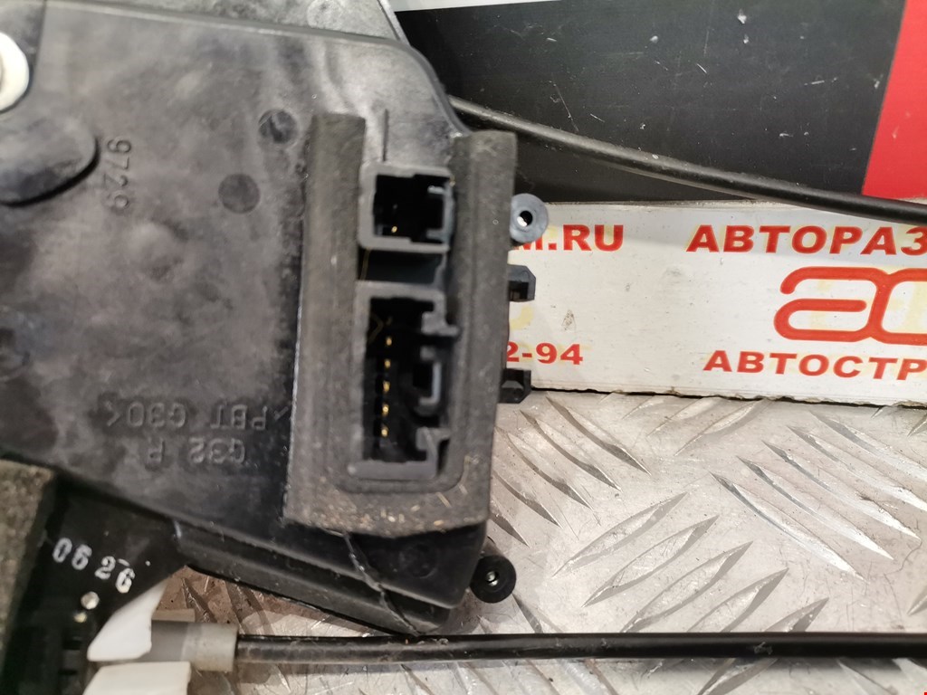 Замок двери передней правой SUBARU Forester III 2008-2013