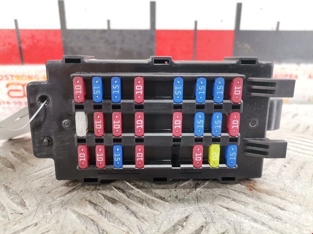 Датчик уровня в бачок омывателя DAEWOO Nubira 2003-2007