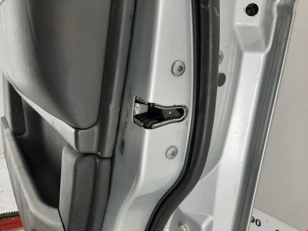 Дверь передняя правая LAND ROVER Range Rover 2002-2012