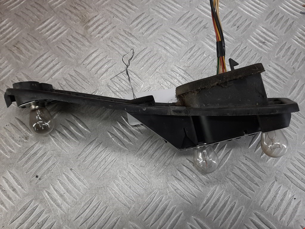 Фонарь задний левый PEUGEOT 206 1998-2012