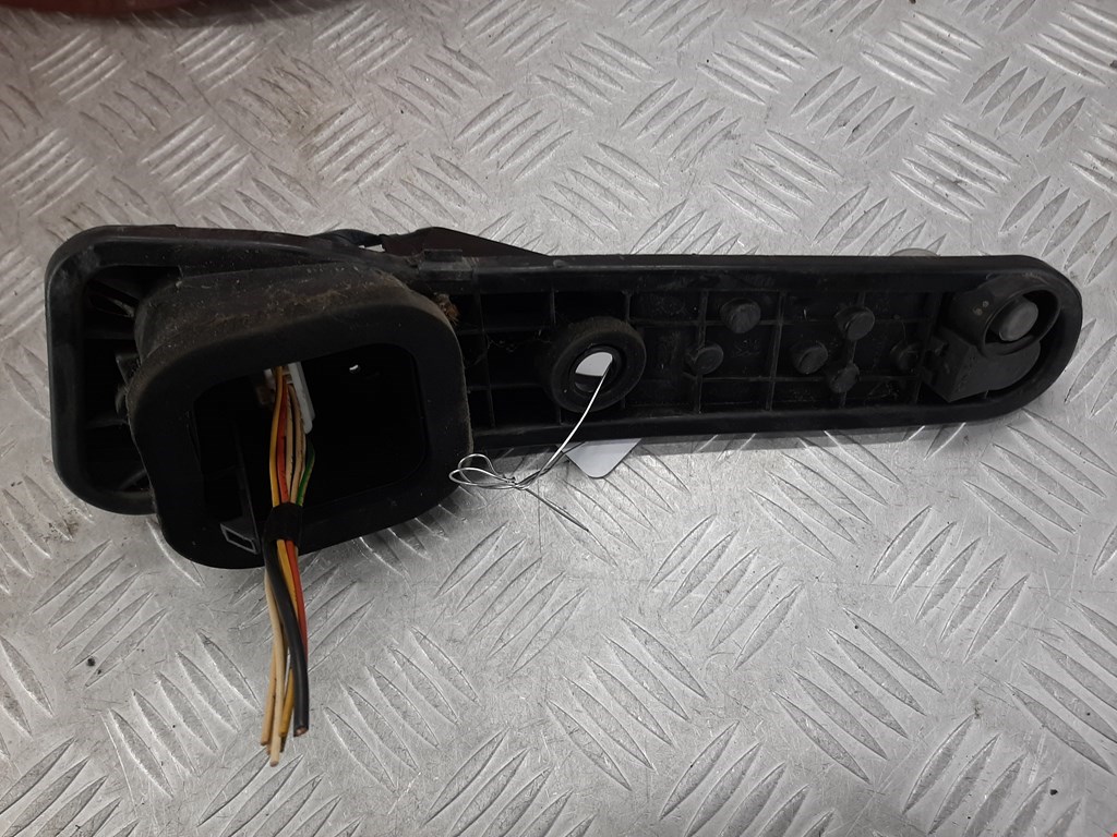 Фонарь задний левый PEUGEOT 206 1998-2012