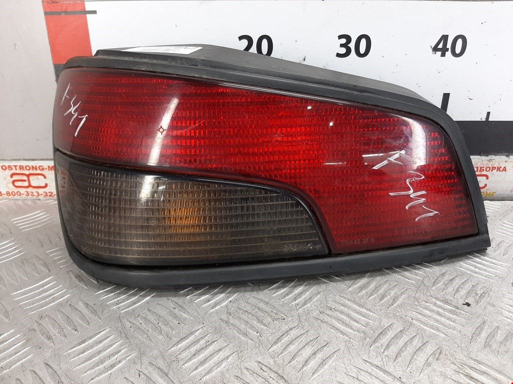 Фонарь задний левый PEUGEOT 306 1993-2002