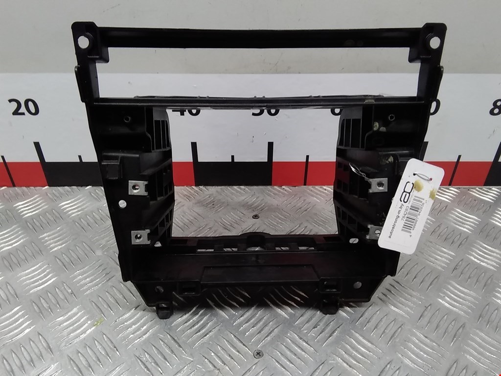 Рамка магнитолы BMW 5er 5 серия E60/E61 2003-2010