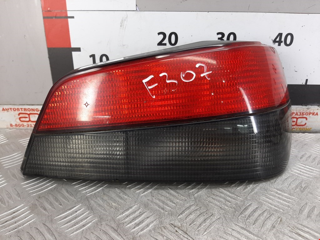 Фонарь задний правый PEUGEOT 306 1993-2002