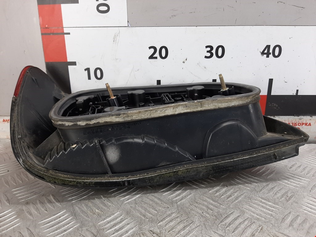 Фонарь задний правый PEUGEOT 306 1993-2002