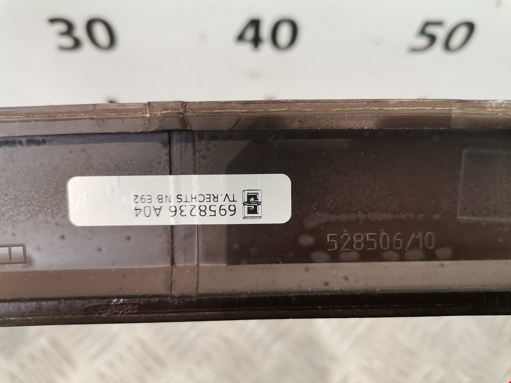 Накладка декоративная BMW 3er E90/E91 2005-2012