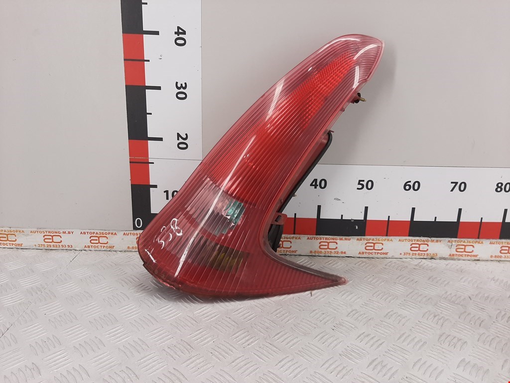 Фонарь задний правый PEUGEOT 206 1998-2012