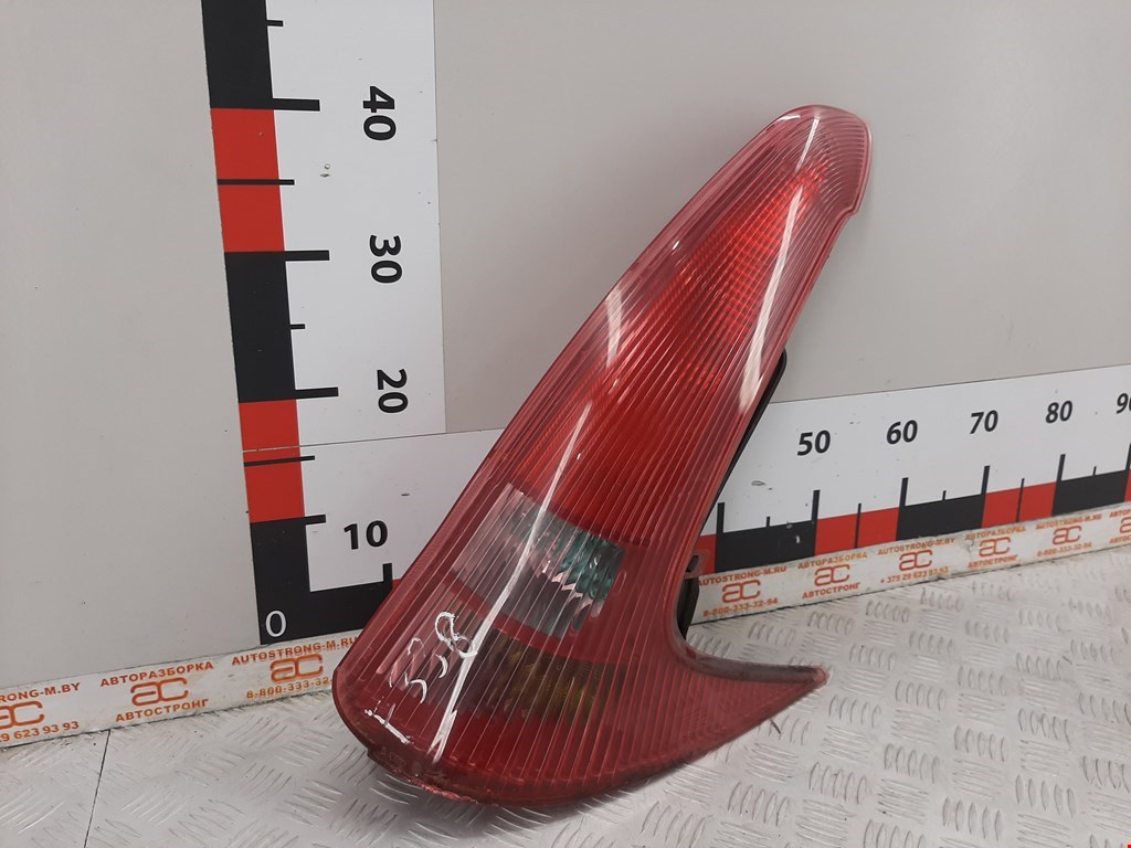 Фонарь задний правый PEUGEOT 206 1998-2012