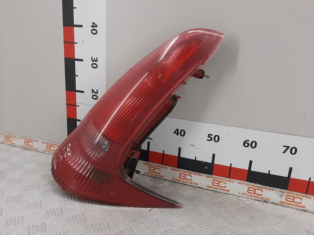 Фонарь задний правый PEUGEOT 206 1998-2012