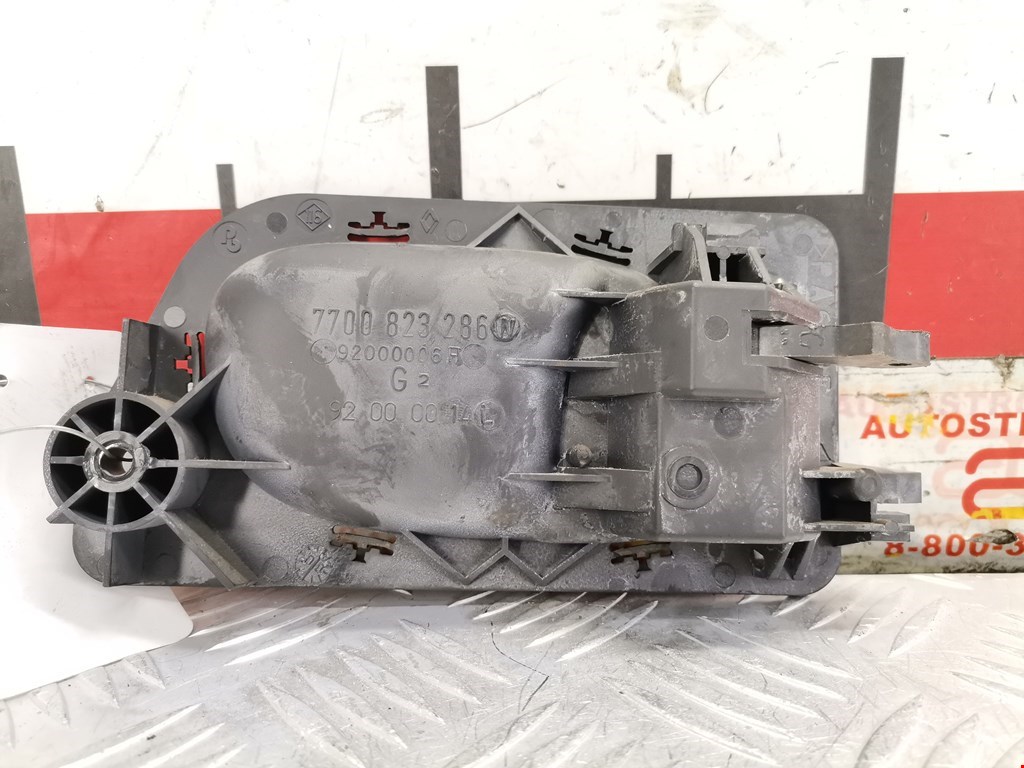 Ручка дверная передняя внутренняя левая RENAULT Laguna 1993-2000