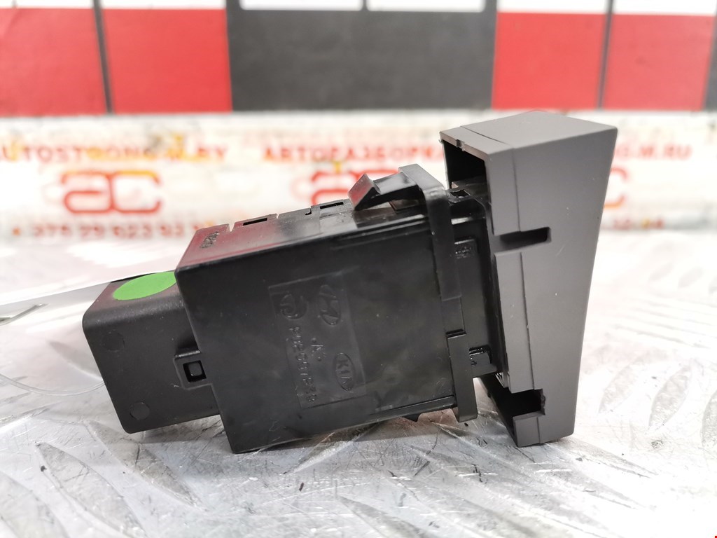 Кнопка антипробуксовочной системы HYUNDAI Santa Fe CM 2005-2012