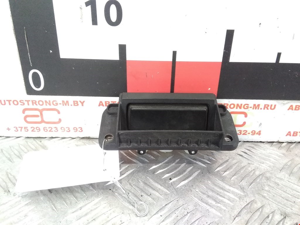 Ручка крышки багажника Mercedes C-Class (W204) (2006-2015)