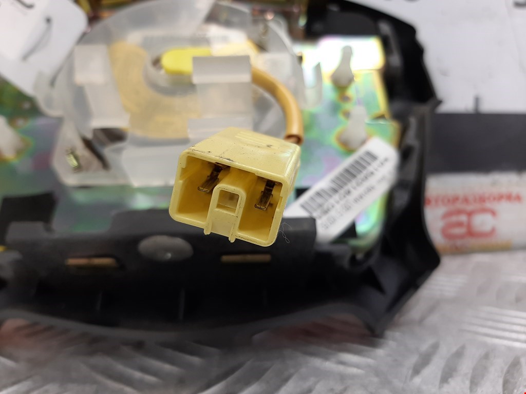 Подушка безопасности в рулевое колесо MAZDA Premacy CP 1999-2004