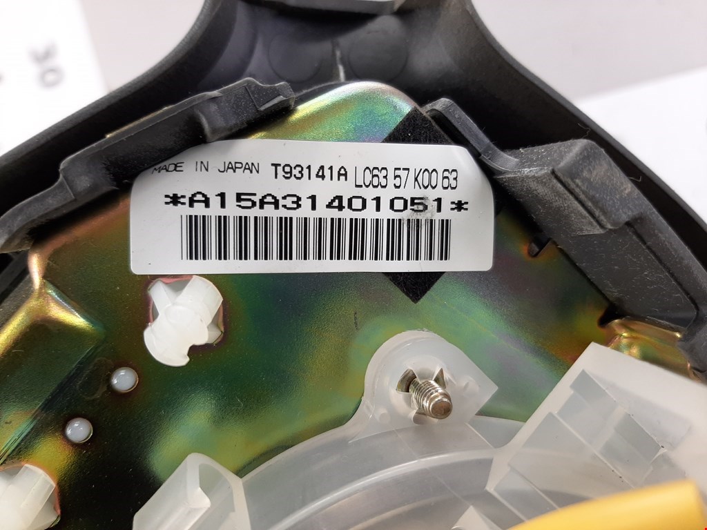 Подушка безопасности в рулевое колесо MAZDA Premacy CP 1999-2004