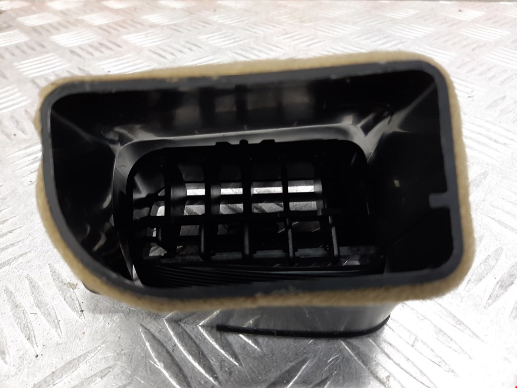 Дефлектор воздушный MAZDA Premacy CP 1999-2004